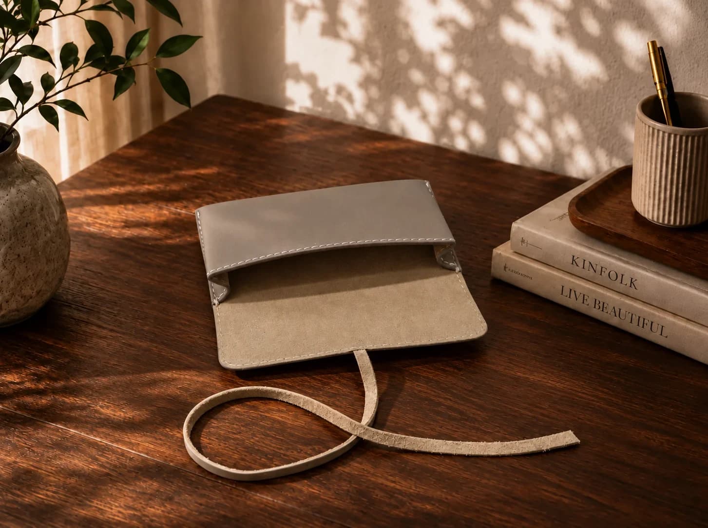 Étui à lunettes en cuir