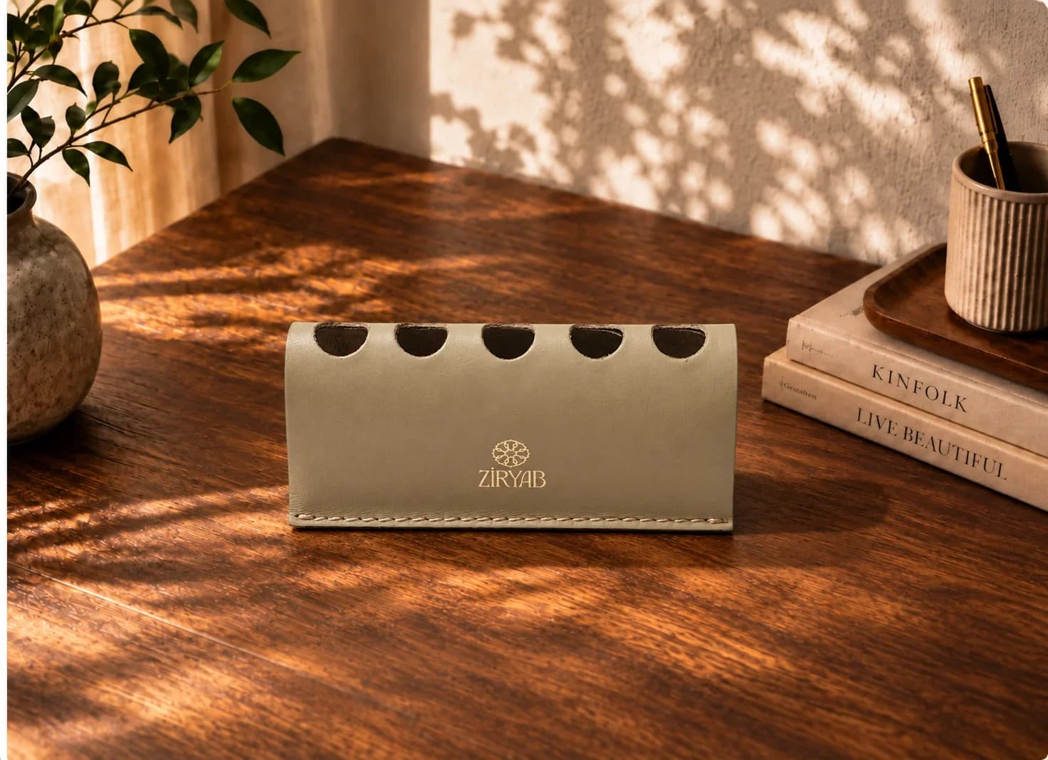 Porte-stylos en cuir