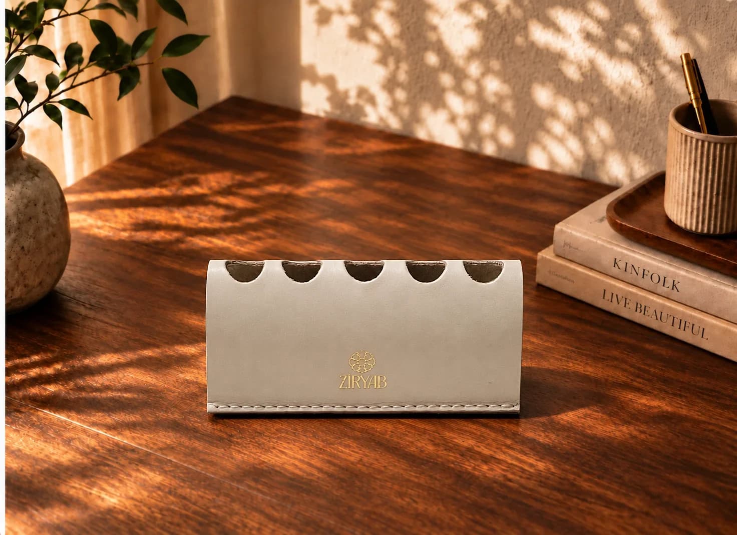 Porte-stylos en cuir