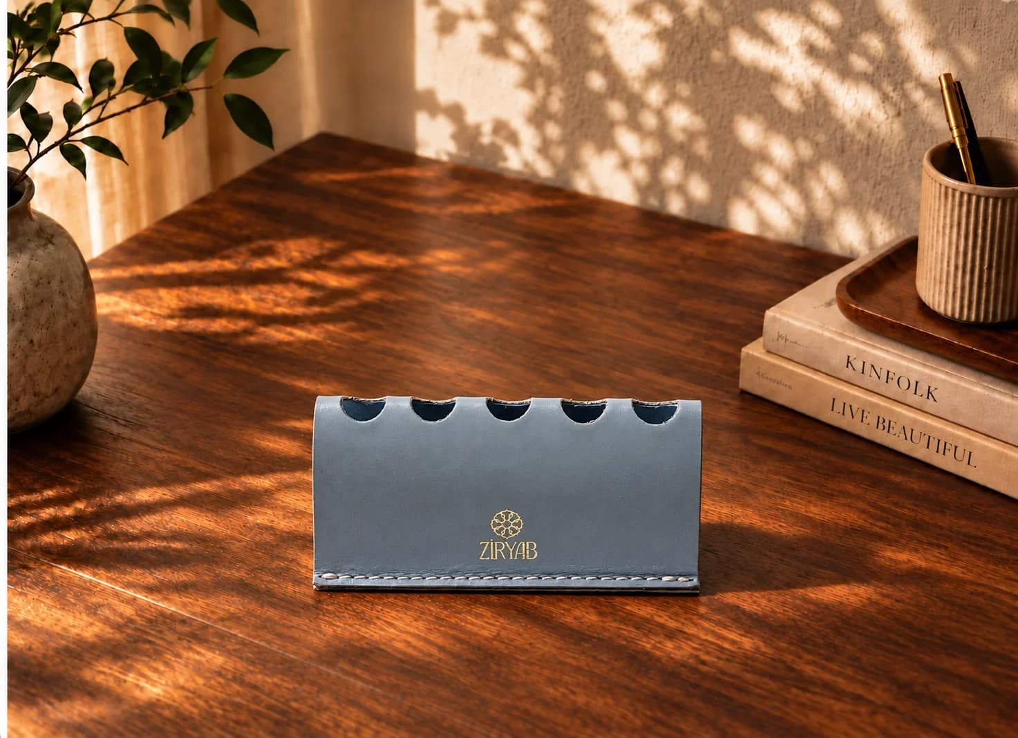 Porte-stylos en cuir