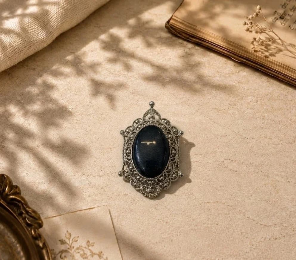 Broche