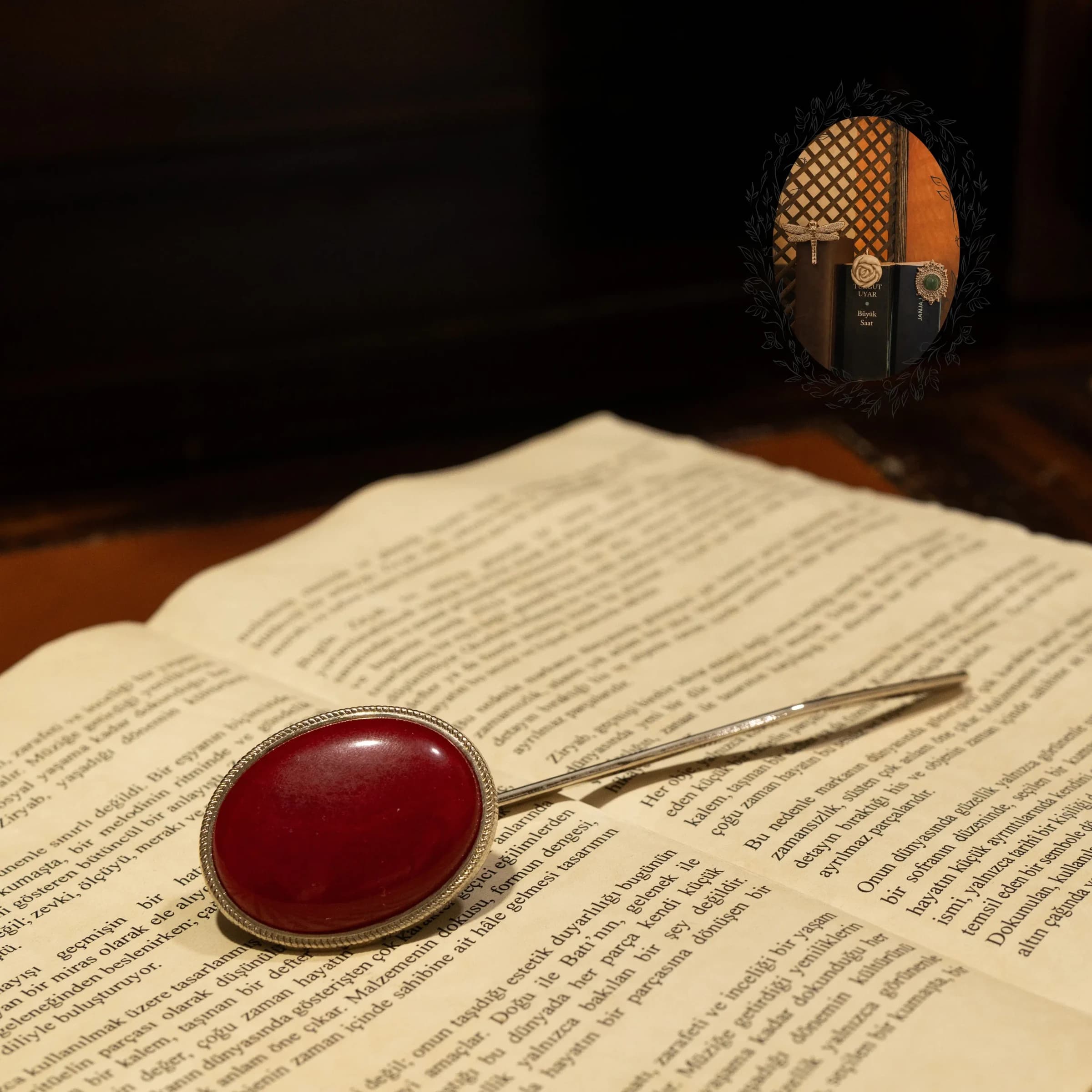 Premium Bookmark